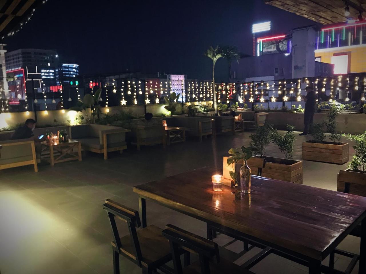Mustika Gajah Mada Hotel Jakarta Exteriör bild