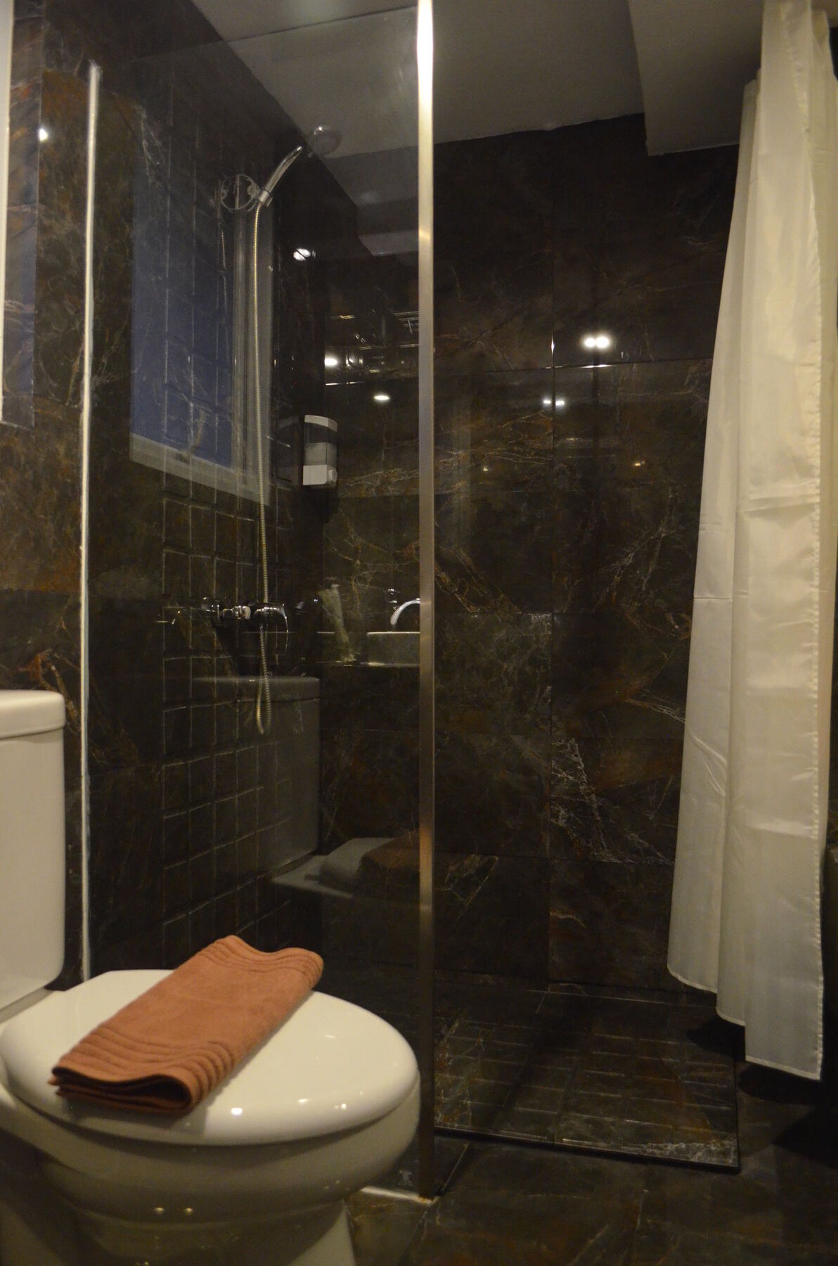 Mustika Gajah Mada Hotel Jakarta Exteriör bild